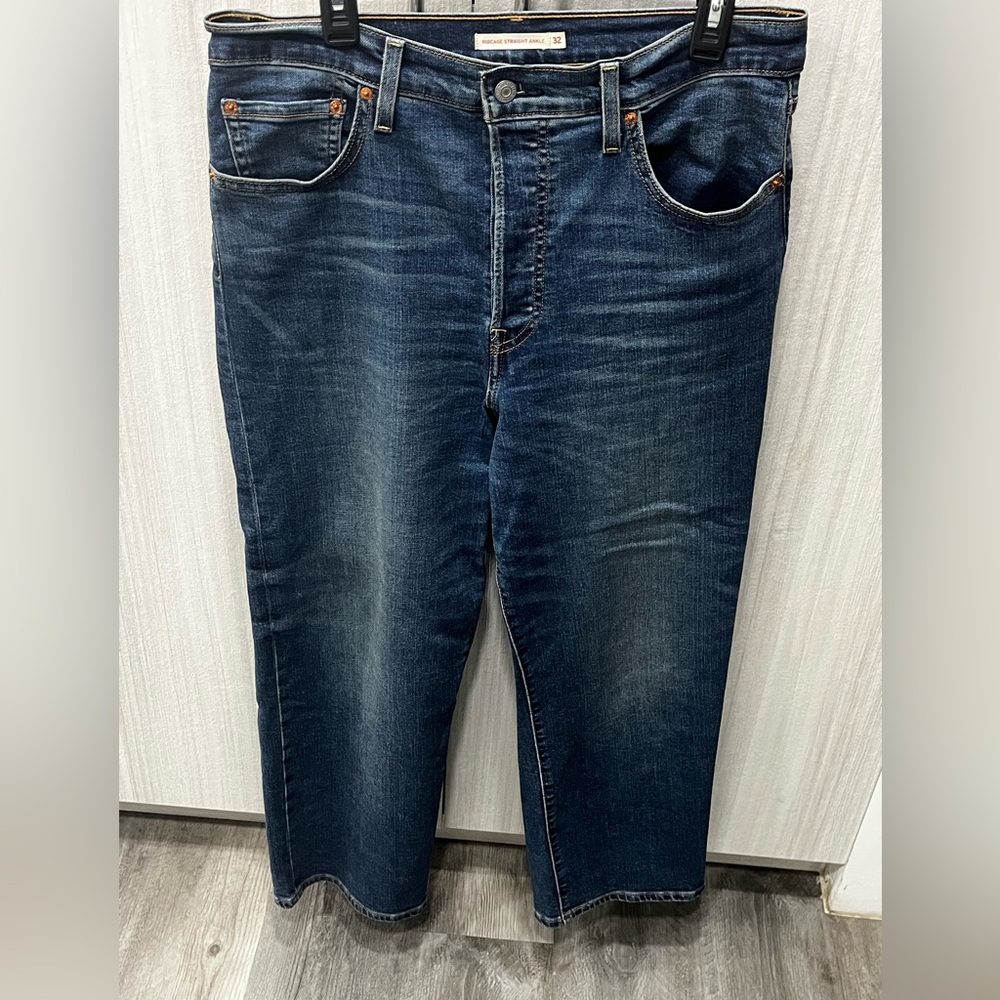 Levi’s Ribcage Straight Ankle Button-Fly Blue Jeans